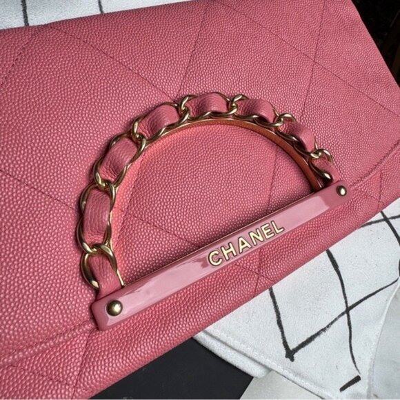 Chanel A Real Catch Caviar Leather Clutch - Picture 3 of 16